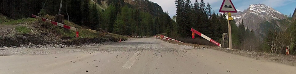 Driving Swiss Roads: S02E03 - Albula and Spluegen Pass