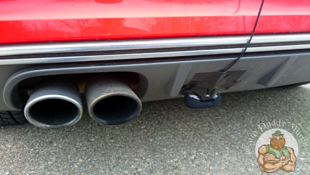 Microphone near exhaust pipes