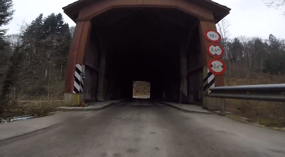 On the way to Kyburg Castle